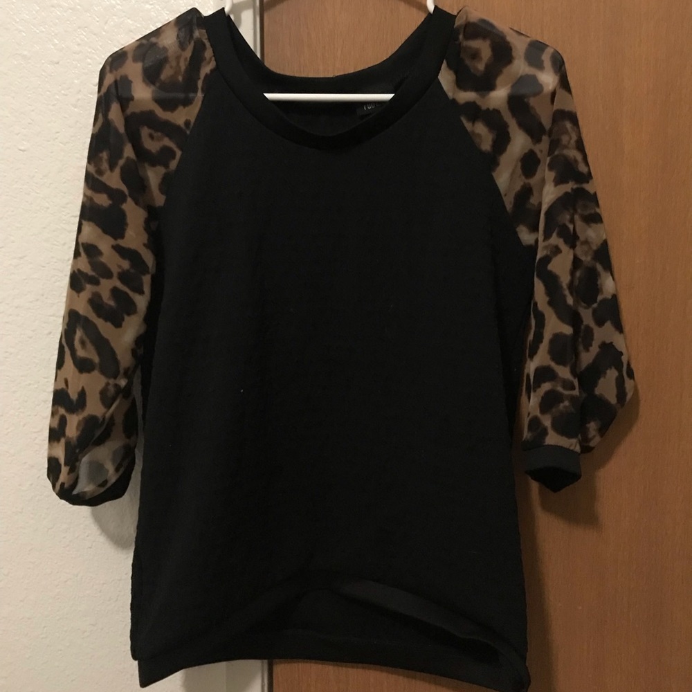Elbow length t-shirt